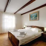 Villa Moncalvo Bale
