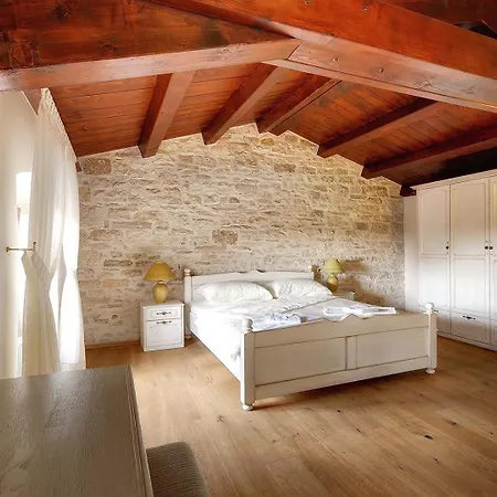 Villa Moncalvo