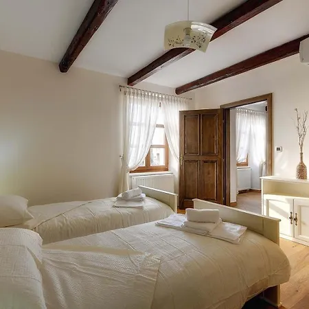 Villa Moncalvo Bale