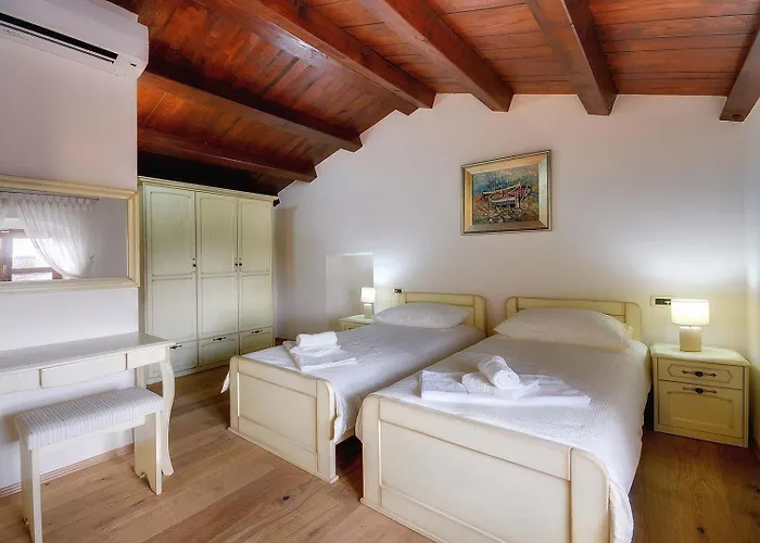 Villa Moncalvo
