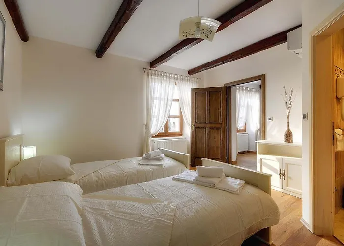 Villa Moncalvo Bale