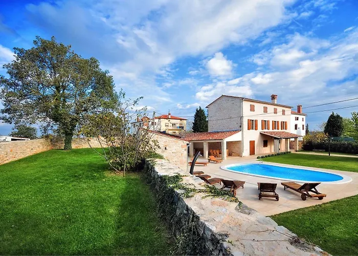 Moncalvo Villa Bale